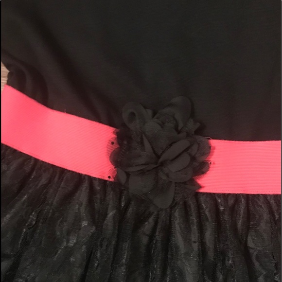 PARTY DRESS - Picture 2 of 3